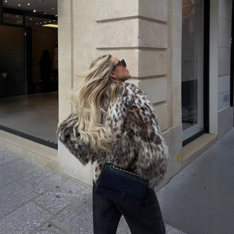 Avrupa Güzel Kadın Giyim Modas - Street Fashion Europe incelemesi ve fiyatı