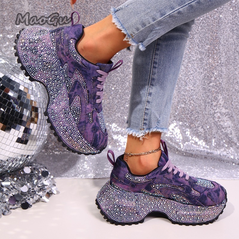 Moda Taklidi Kadın Tıknaz Spor - Street Fashion Ladies incelemesi ve fiyatı