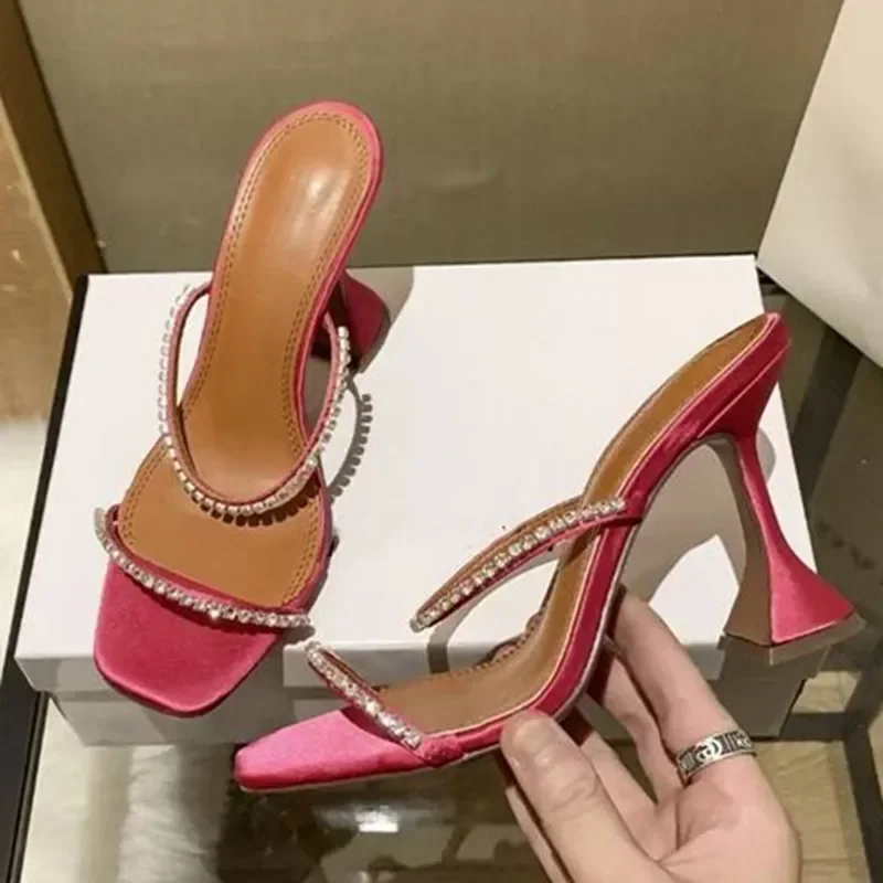 Kadın Sandaletleri Avrupa ve A - Street Fashion Europe incelemesi ve fiyatı