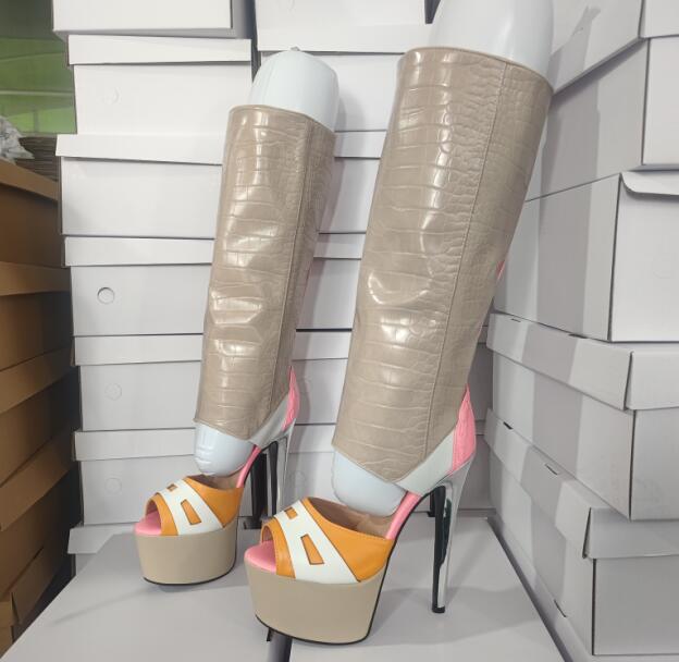 Turuncu Pembe Beyaz Gri Karışı - Street Fashion Rome incelemesi ve fiyatı
